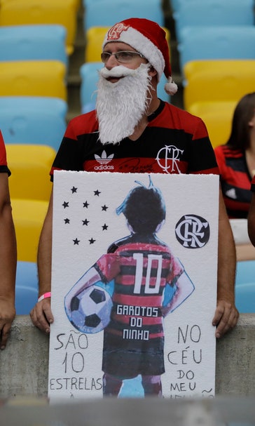 Brazilian soccer fans pay tribute to Flamengo fire victims